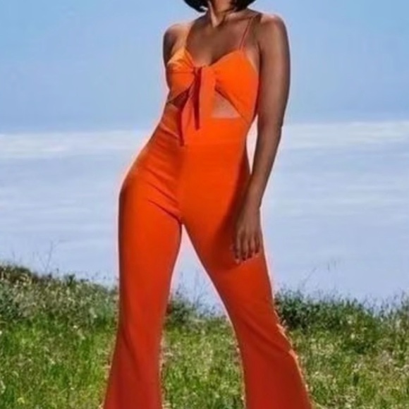 Lita by Ciara Tie Front Twist Cut Out Jumpsuit Revolve Nordstrom Resort Vacation - Picture 3 of 5